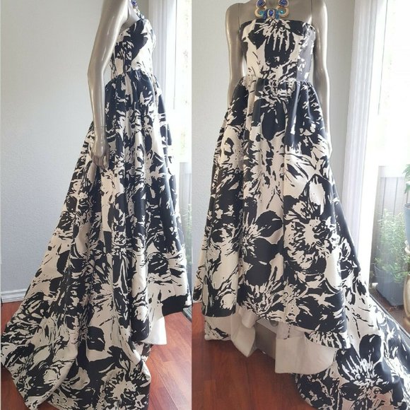 °$8,999 OSCAR DE LA RENTA ICONIC FLORAL WHT BLK SILVER RUNWAY GOWN DRESS 4 or 8 - Picture 2 of 11